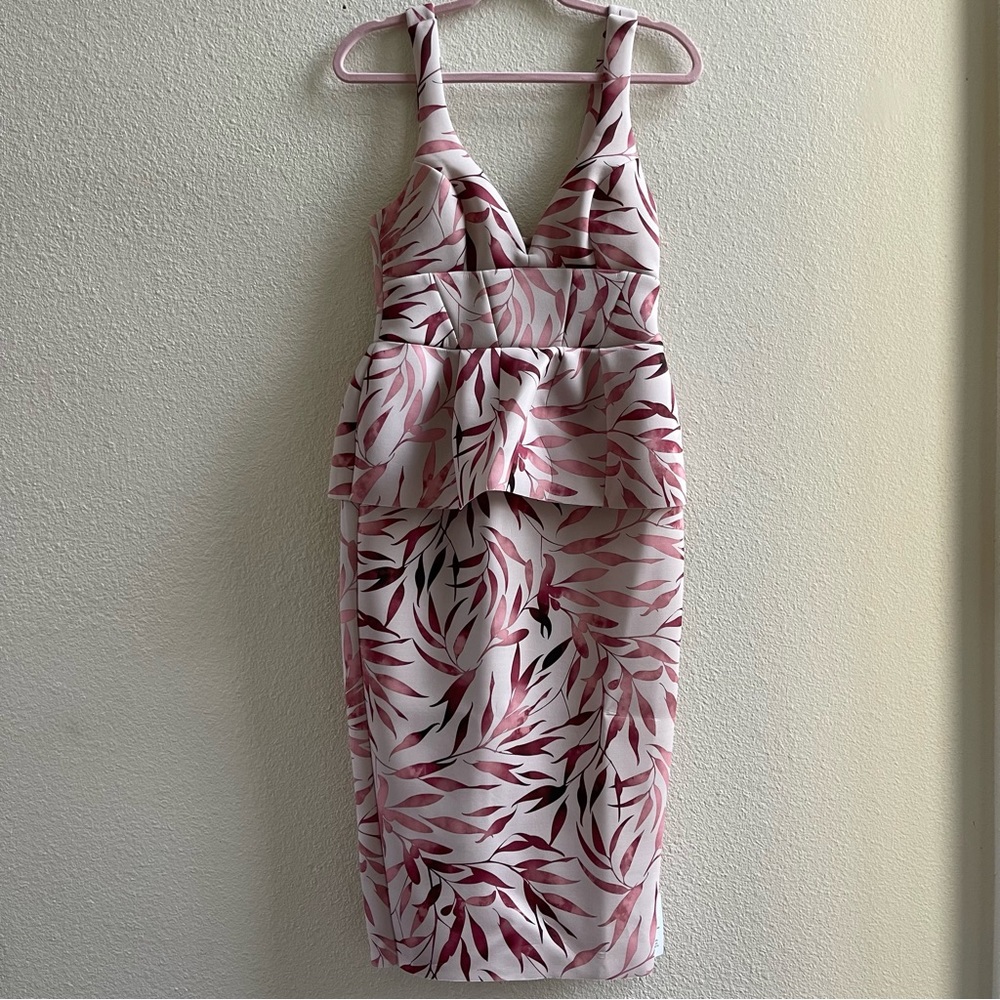 Tulip peplum rose gold leaf midi dress pencil Size 6
